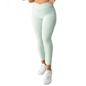 Vitality Daydream leggings – size small Mint Color